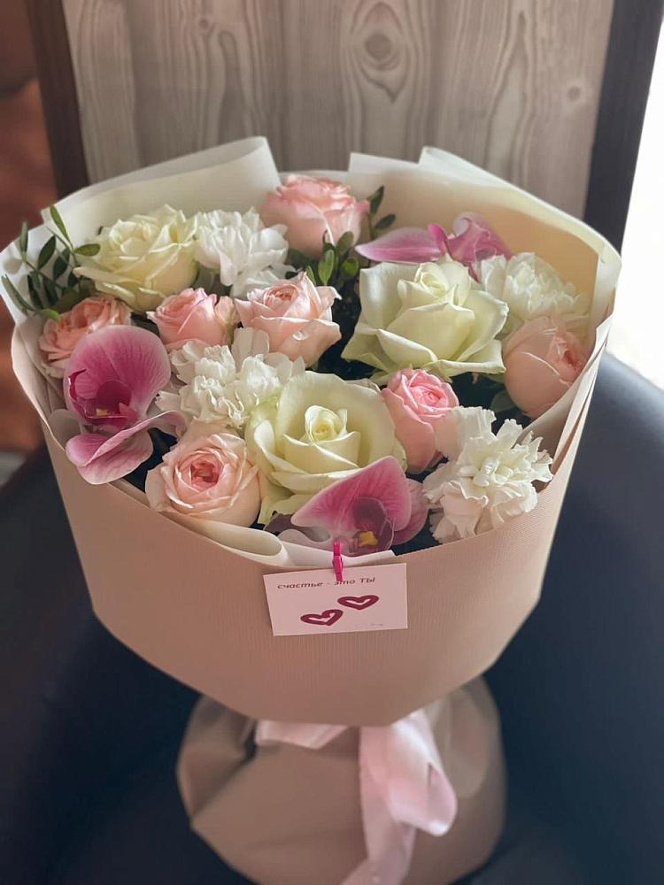 Букет ноктюрн в Железнодорожный Подольского района Букет цветов из: Орхидеи, Розы и Гвоздики в Железнодорожный Подольского района