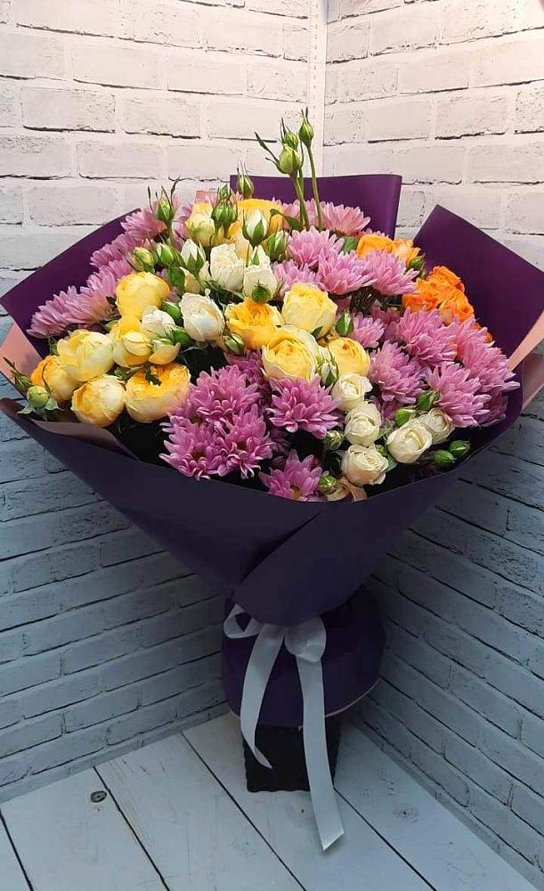 Букет цветов из: Хризантемы и Розы в Железнодорожный Подольского района