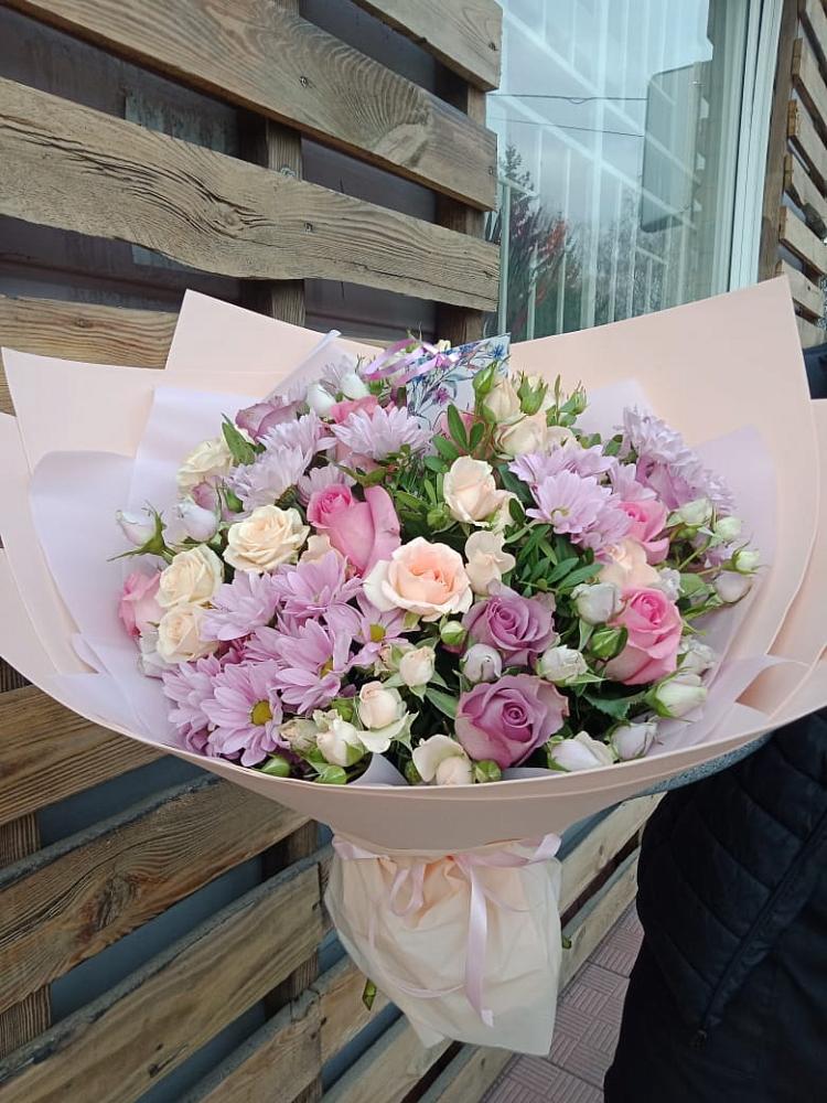 Букет фея в Железнодорожный Подольского района Букет цветов из: Розы и Хризантемы в Железнодорожный Подольского района