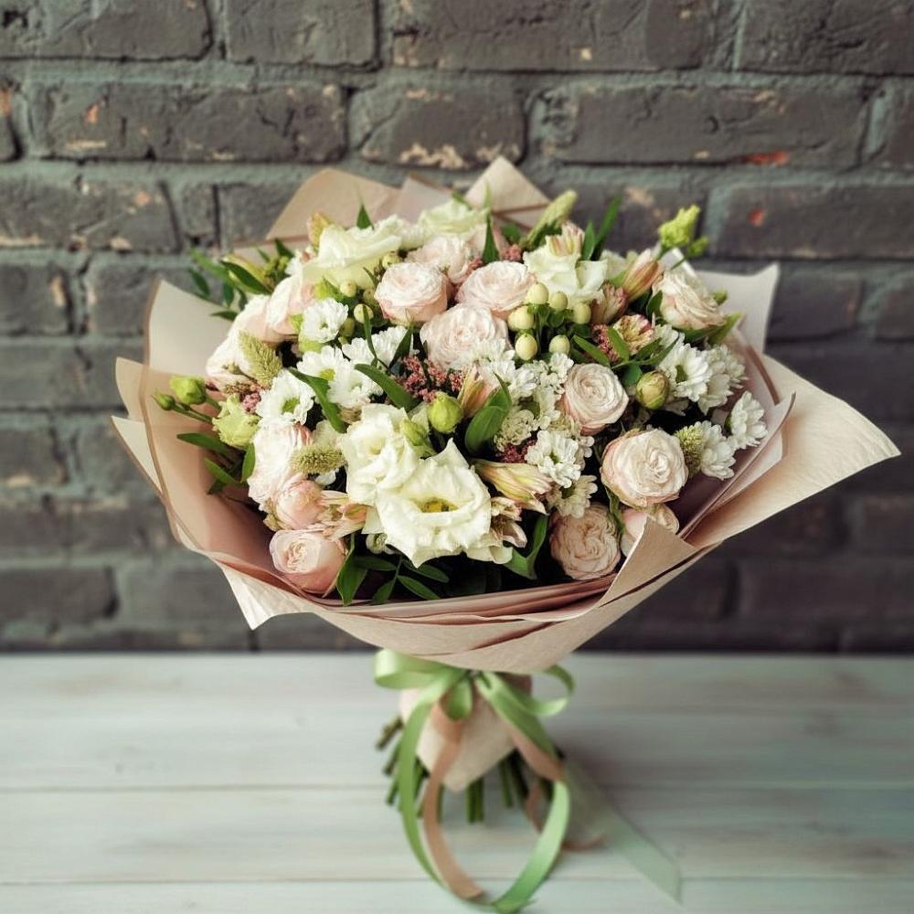 Букет нежное ассорти в Железнодорожный Подольского района Букет цветов из: Альстромерии, Розы и Хризантемы в Железнодорожный Подольского района