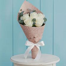 Букет контраст в Железнодорожный Подольского района Букет цветов из:  Розы в Железнодорожный Подольского района