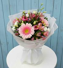 Букет прохладный бриз в Железнодорожный Подольского района Букет цветов из:  Герберы, Альстромерии и Лизиантусы в Железнодорожный Подольского района